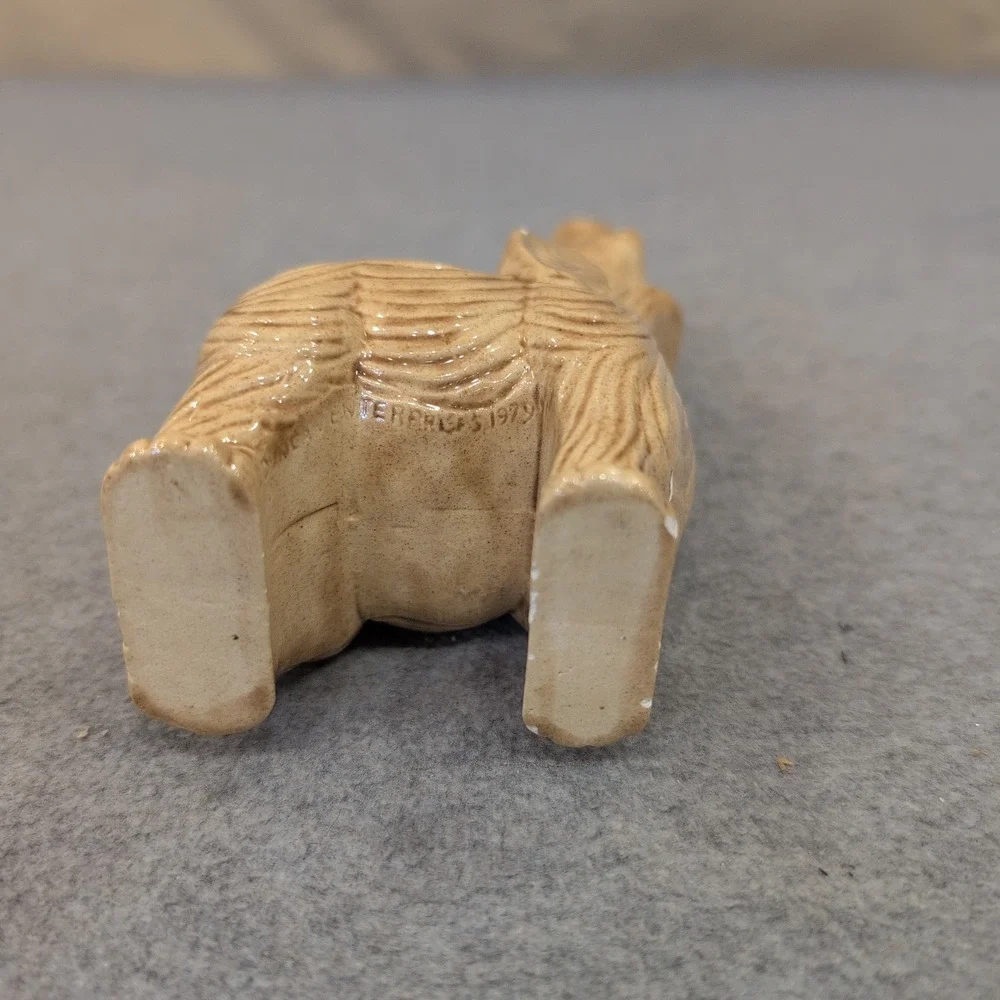Vintage 1979 Terrence Enterprises Ceramic Elephant Figurine Trunk Up Tan Glaze - Picture 4 of 5